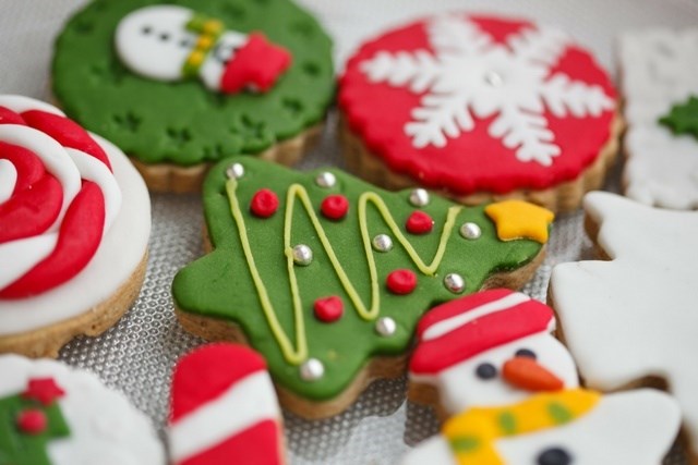 holiday cookies 1.jpg